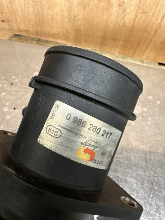VW AUDI SEAT SKODA MASS AIR FLOW METER MAF SENSOR BOSCH 0280218063 06A9064611