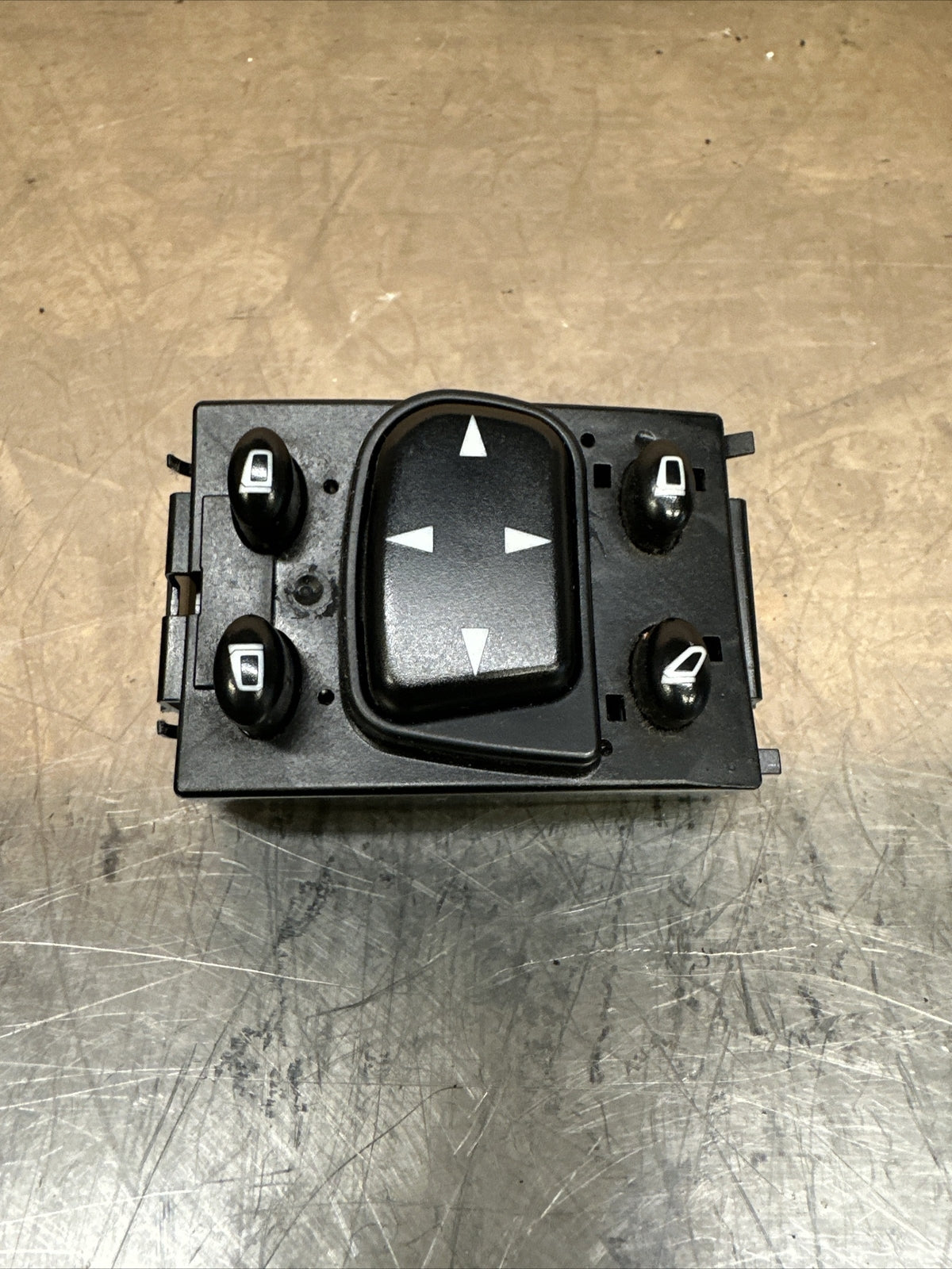 B24.MERCEDES S CLASS W220 WING MIRROR CONTROL SWITCH PANEL 2208211651