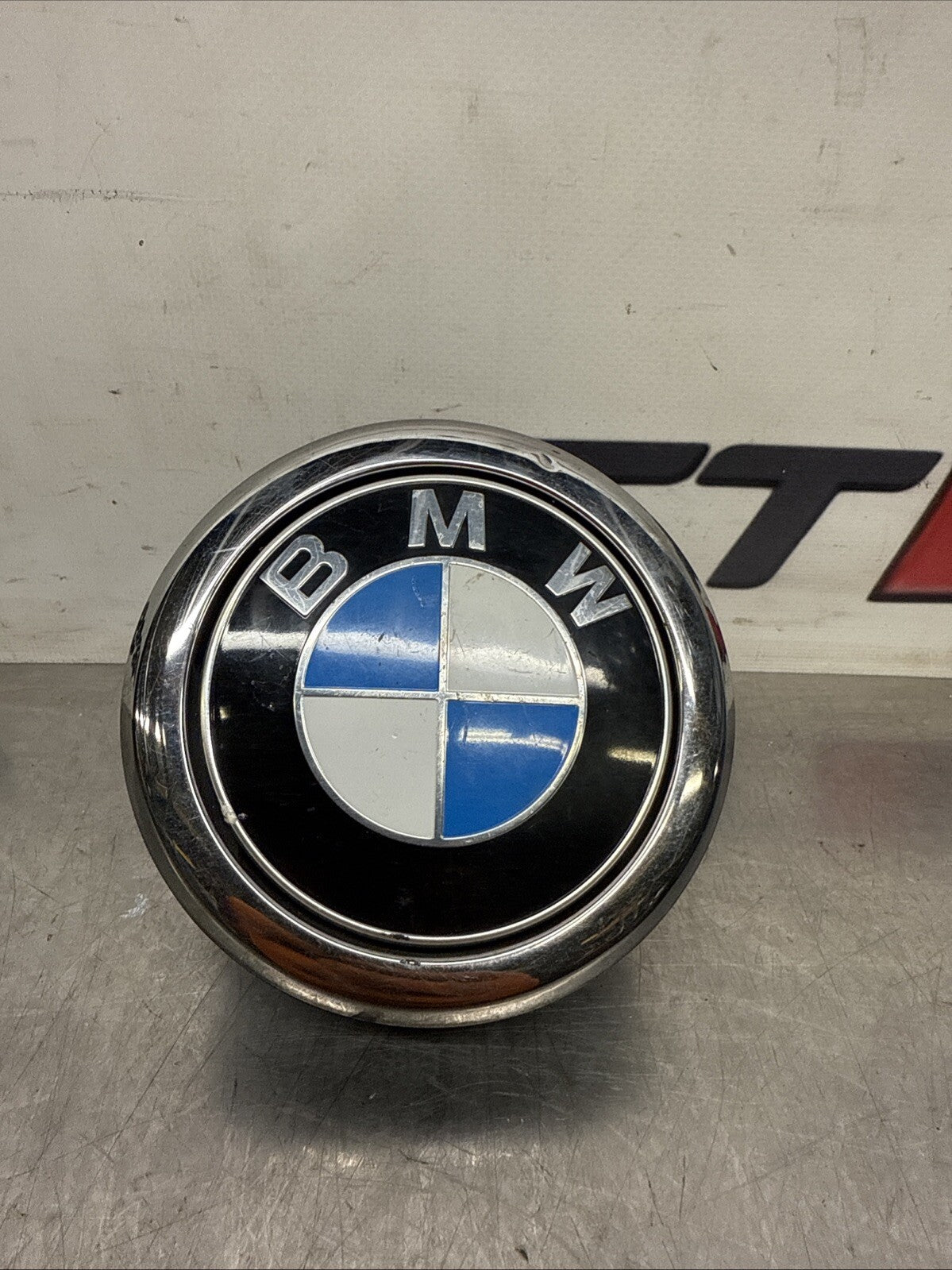 Trunk Emblem BMW F20 F21 Trunk Boot Lid Button Rear Opener Unit Black 7270728