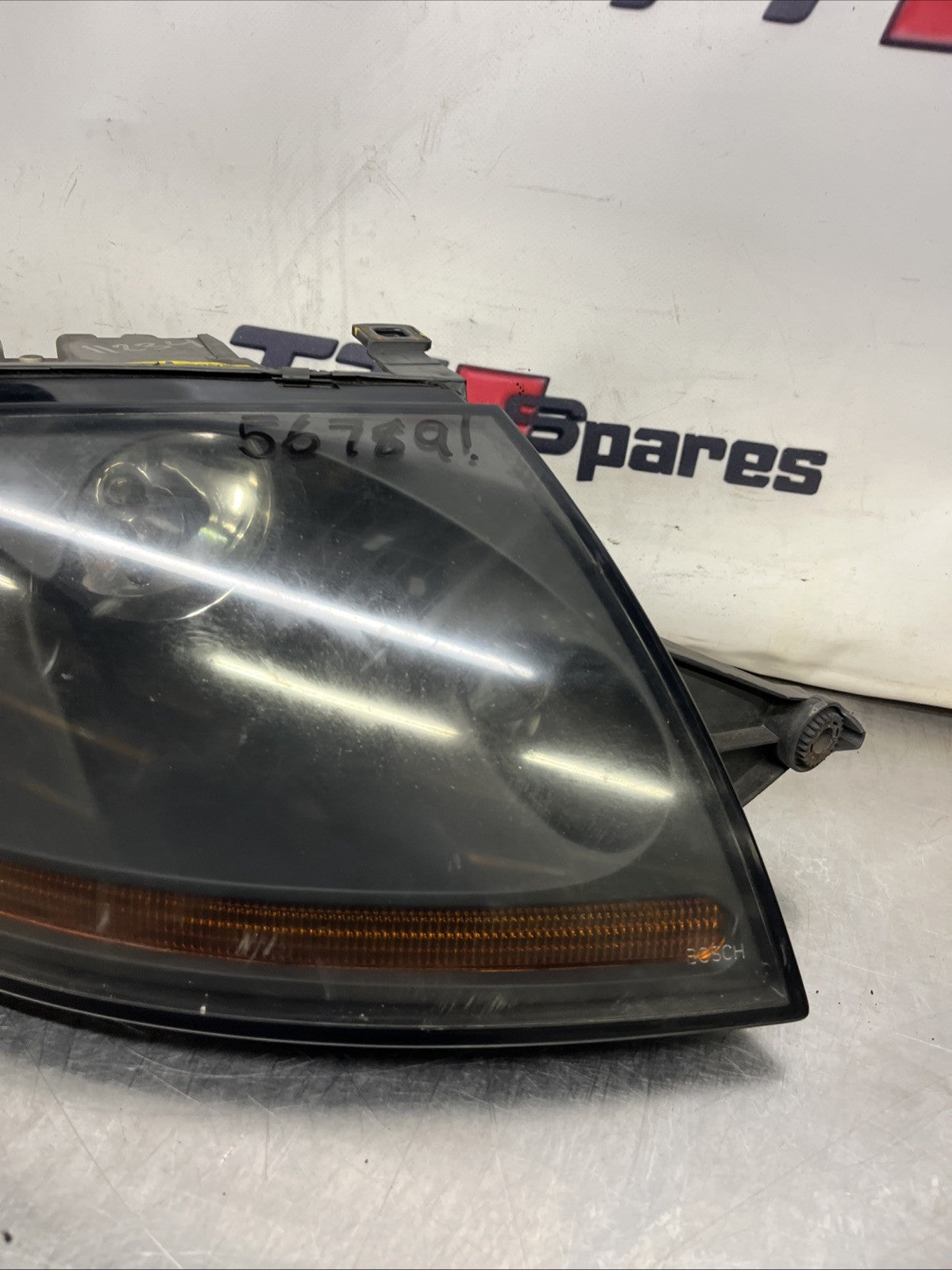 AUDI TT HEADLIGHT RIGHT DRIVER SIDE FRONT HALOGEN MK1 8N0941004P
