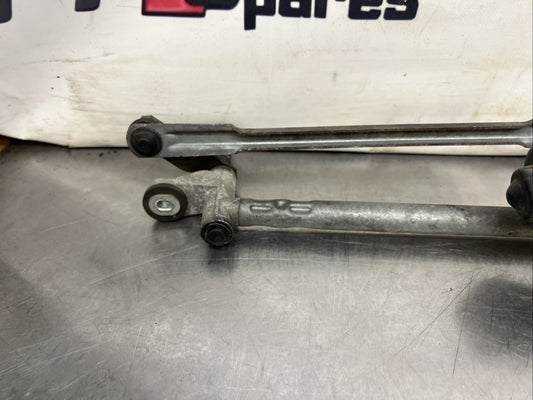 Wiper Motor and Linkage Front DLB000141 Range Rover Sport Discovery 3 or 4 RHD