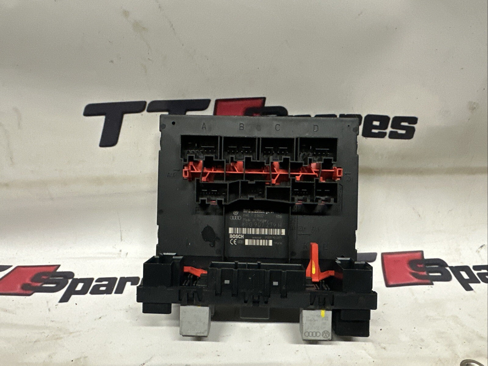AUDI TT QUATTRO 2006-2010 BODY CONTROL UNIT BCU 8P0907279H