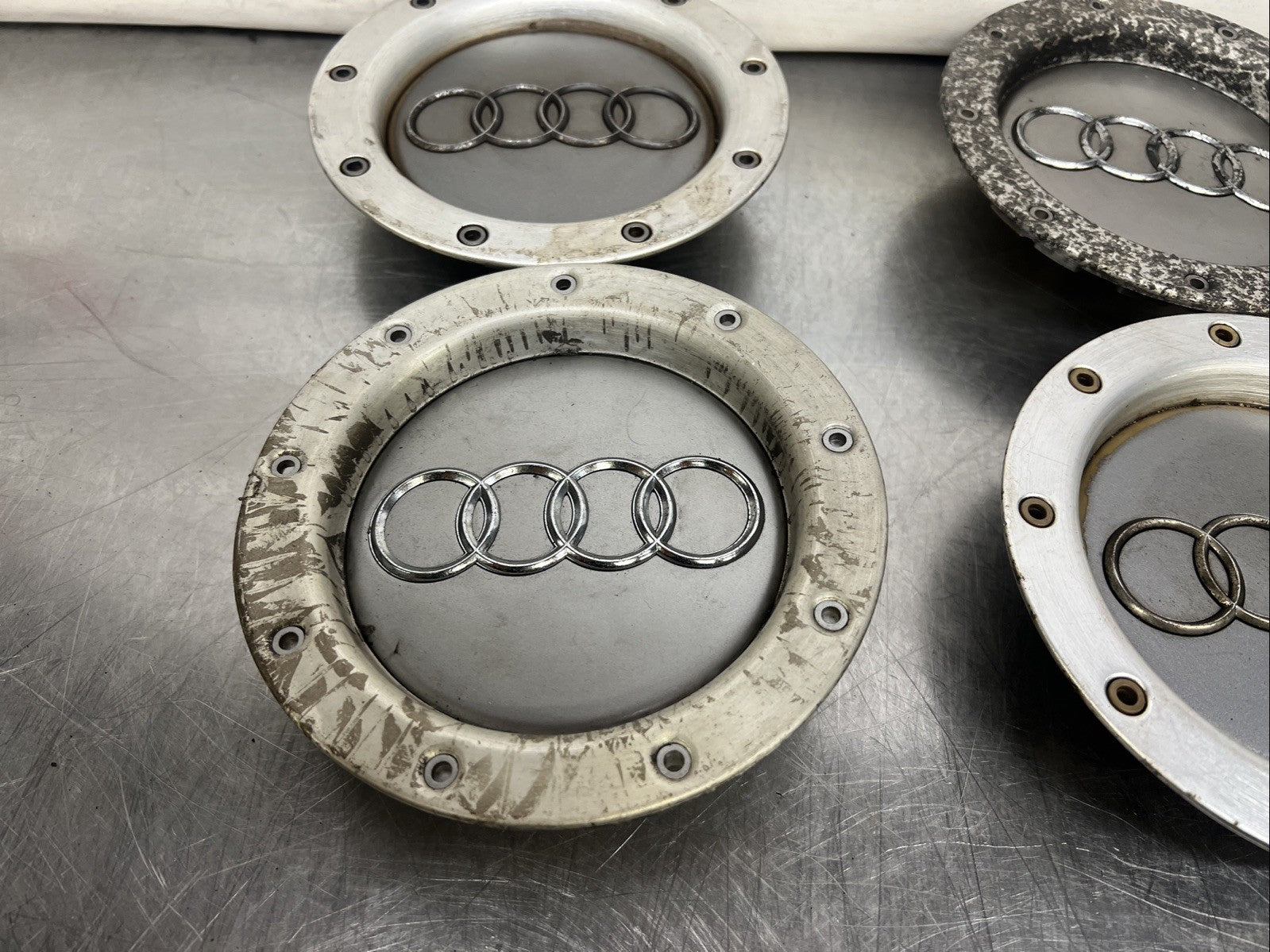 Audi TT x 4 Mk1 8N 1998-2006 Genuine OEM RS4 Alloy Wheel Centre Caps