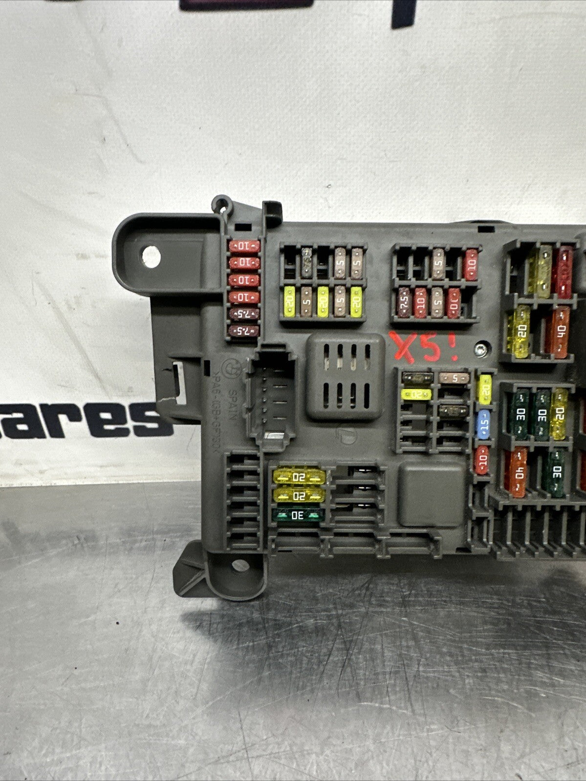 BMW X5 E70 2008 Fuse box set B01015300 EPG33058