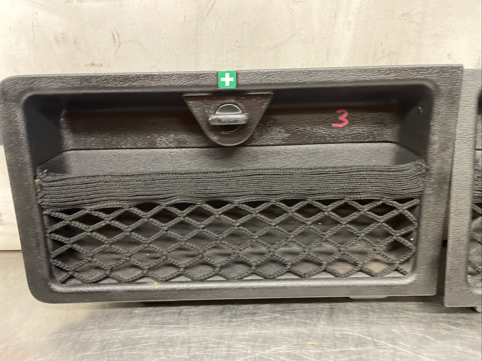 AUDI TT 8N MK1 Roadster Access Panel PAIR 8N7867401 8N7867402