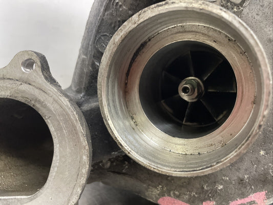 BMW X5 E70 2008 Diesel 210kW Turbocharger turbo KP262871 LGV60763
