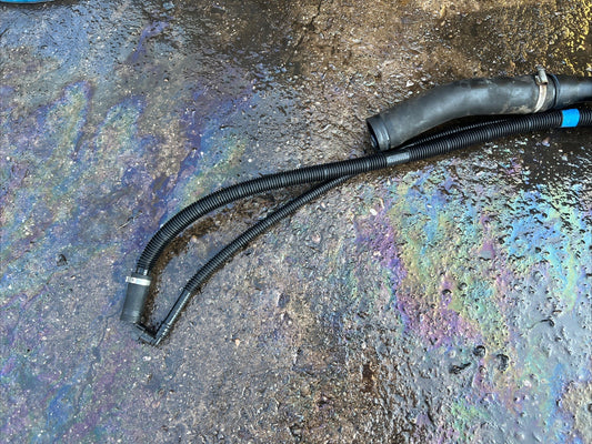 RANGE ROVER VOGUE L322 FUEL FILLER NECK 6750142