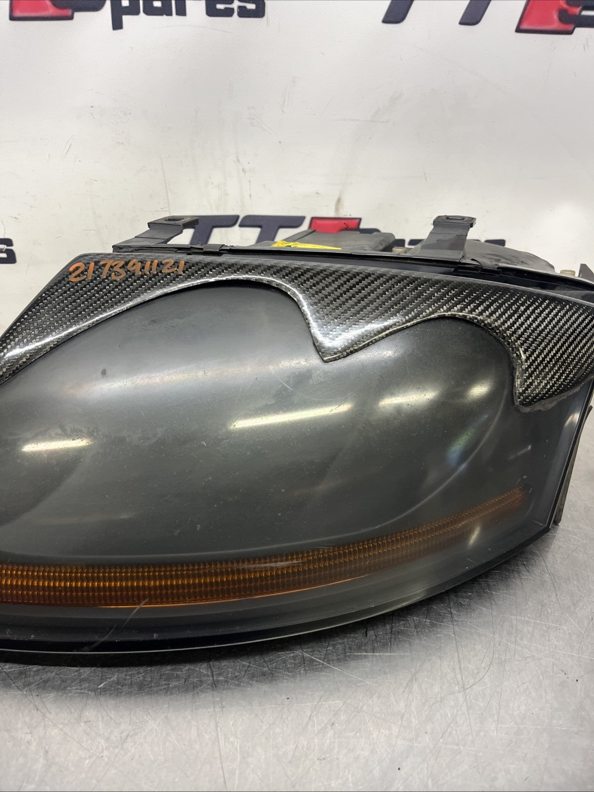 Audi TT 8N Front Lamp Headlight Halogen Left N/S 8N0941003AR