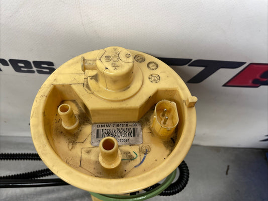 BMW E70 E71 F15 X5 X6 DIESEL IN TANK FUEL SENDER 7164316