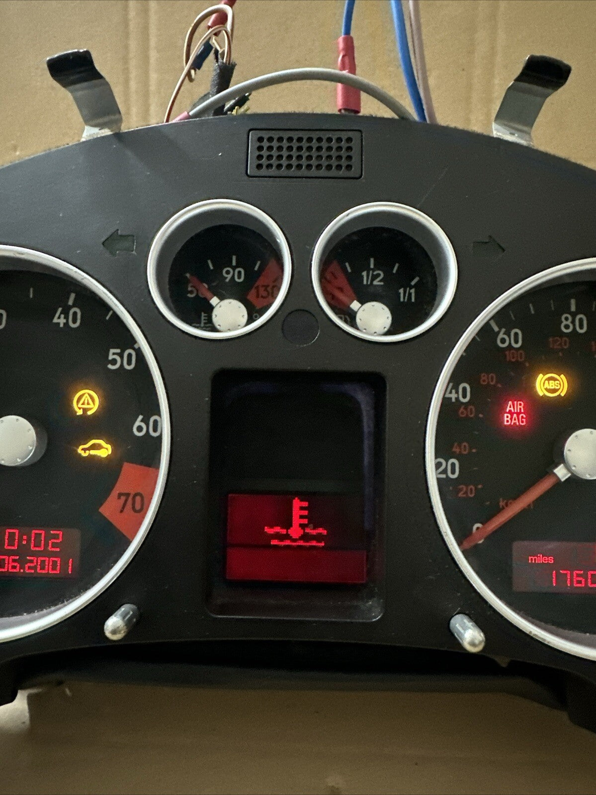 AUDI TT 8n mk1 SPEEDO DASH CLOCKS INSTRUMENT CLUSTER SPEEDO 8N2920950 #67
