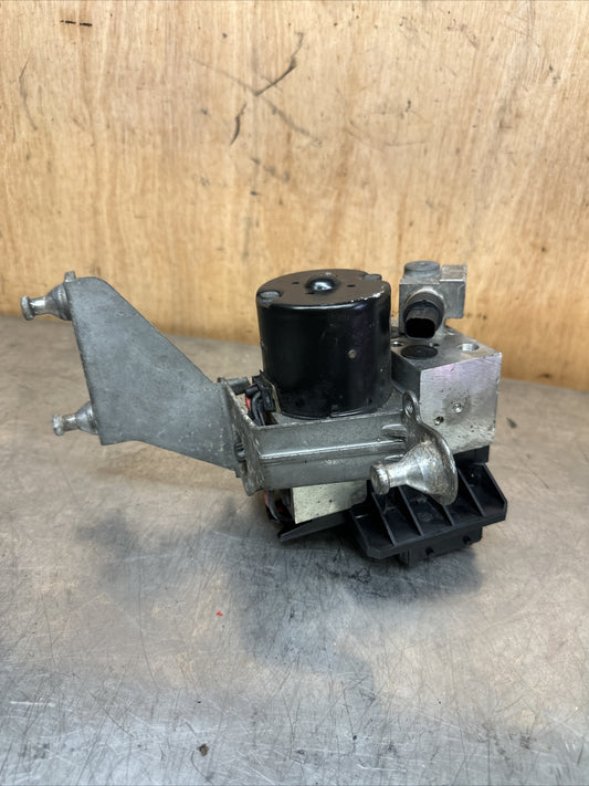 2002 MERCEDES-BENZ S280 W220 2.8 PETROL AUTO ABS PUMP A0044314612 0265202444