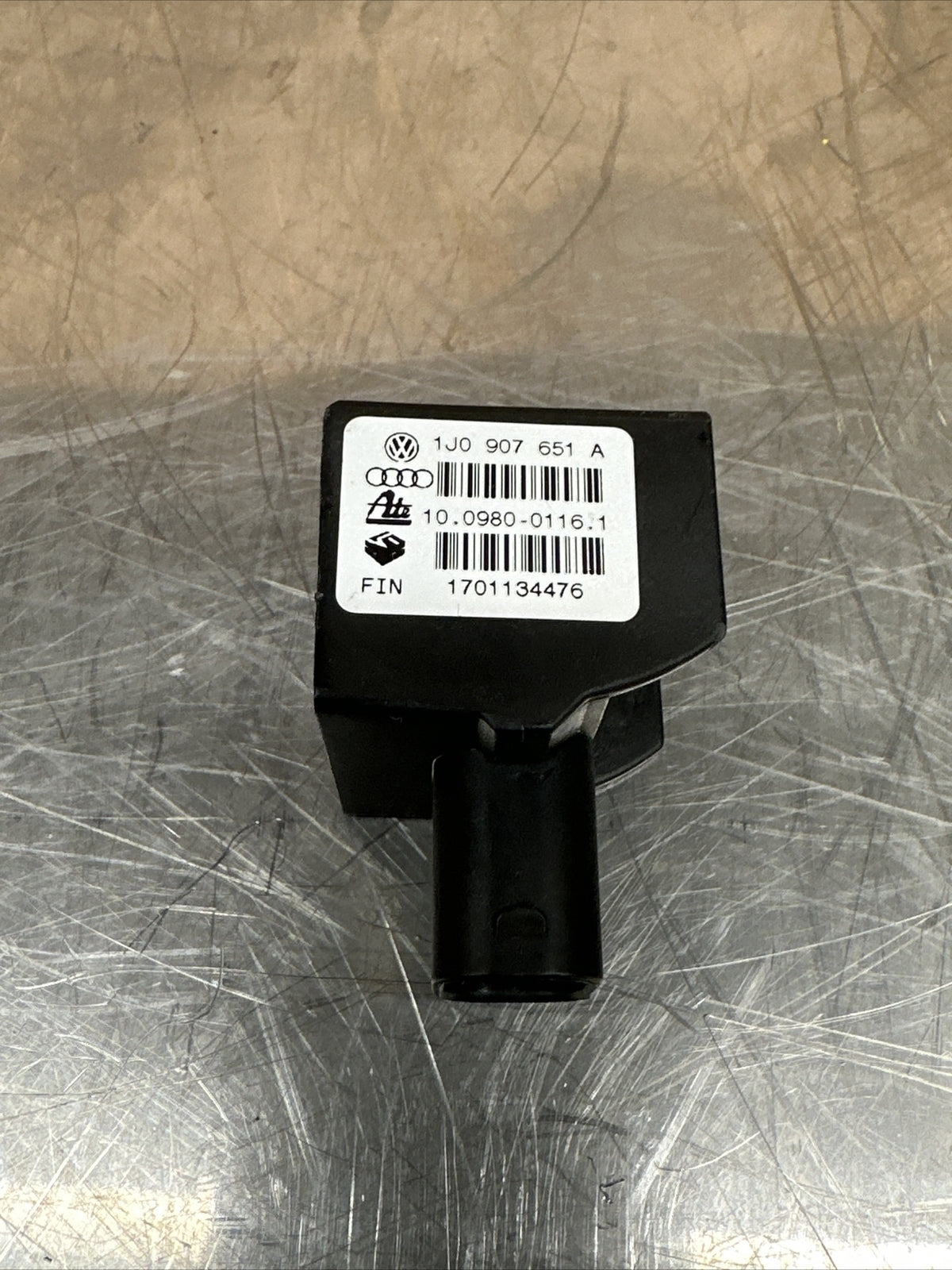 Audi TT A2 A3 S3 VW Beetle Golf 4 ESP Lateral Acceleration Sensor 1J0907651A YAW