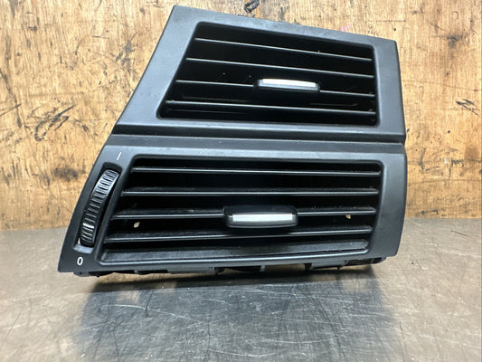 BMW E70 X5 Air Vent Front Driver's Side Right 7161804
