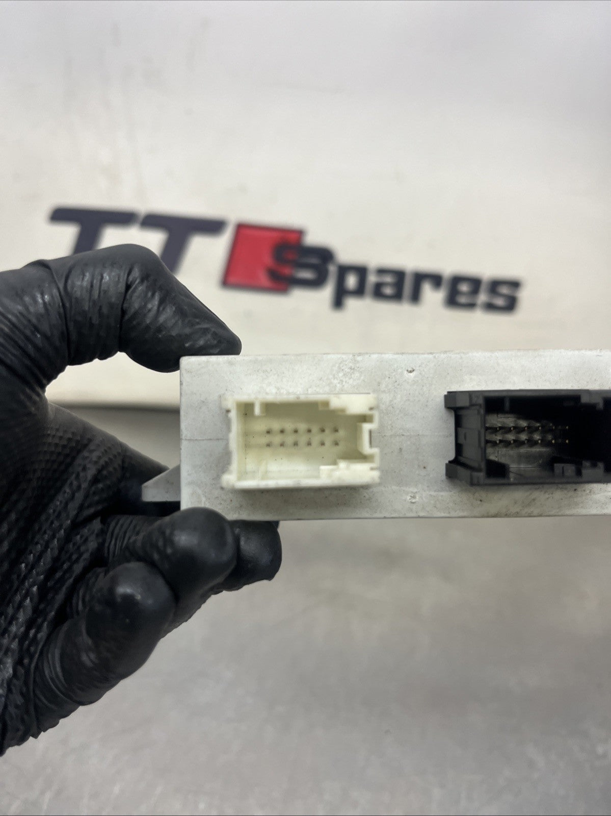 Range Rover L322 PDC Parking Distance Control Module ECU YWC000930