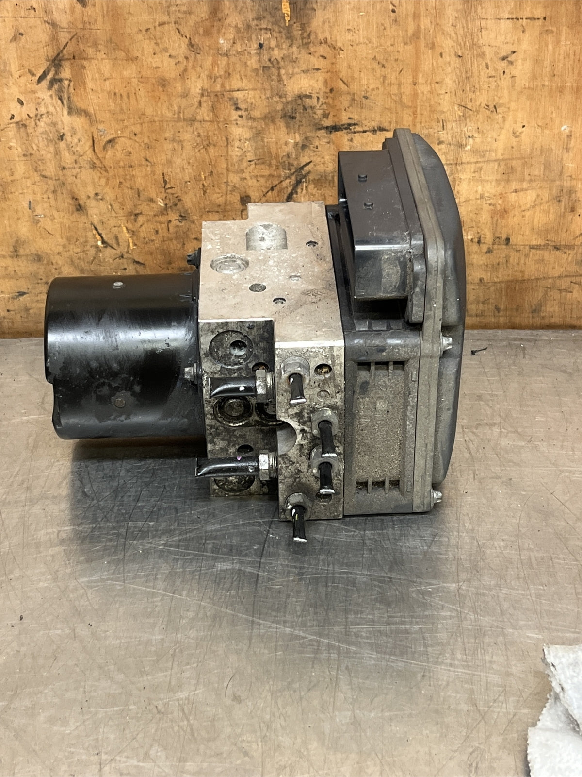 BMW X5 X6 Series E70 E71 Hydraulic Unit DSC ABS Pump Module 6788219 6788220