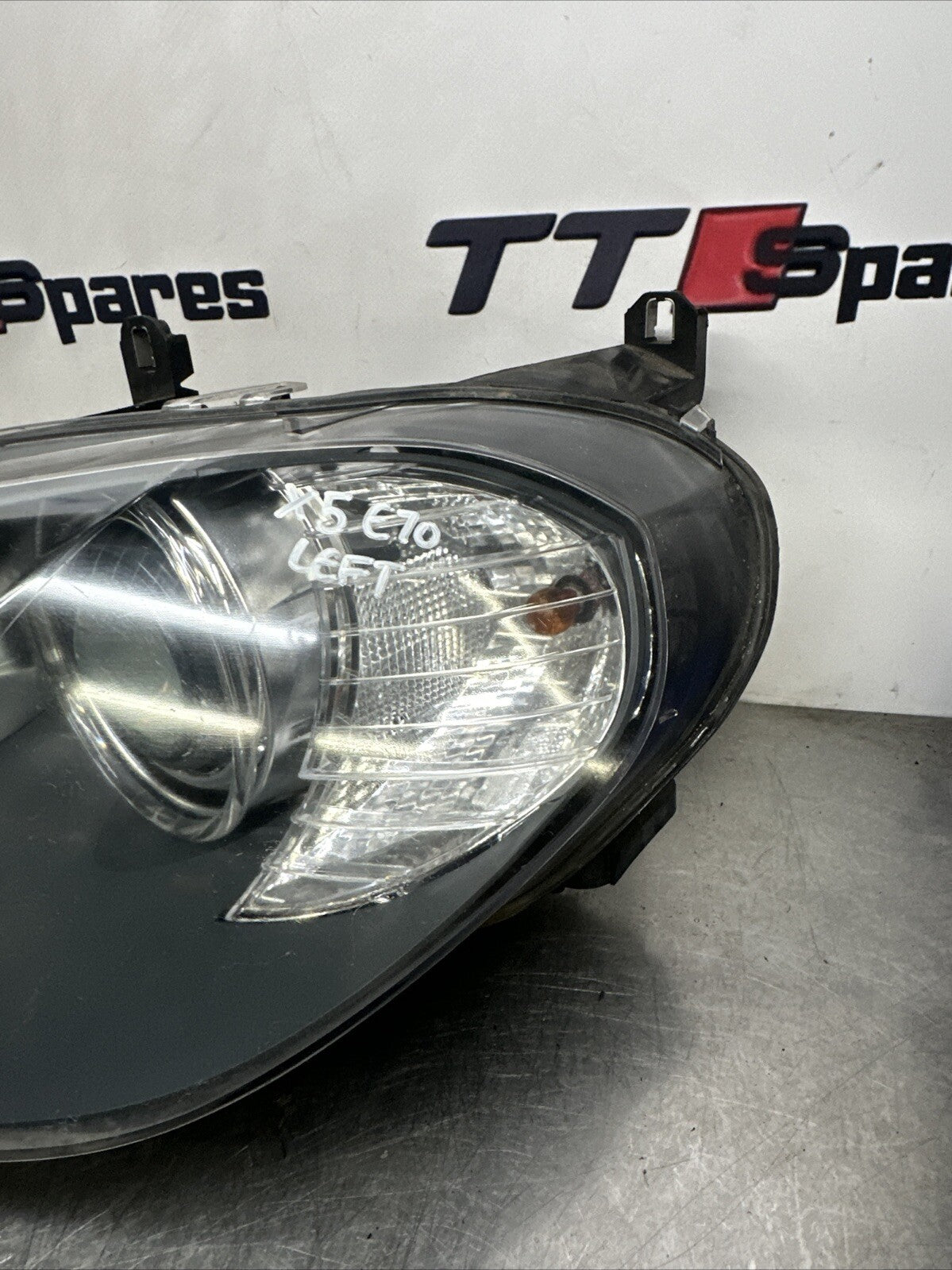 BMW X5 E70 2008 Left  headlight headlamp 710815021003 (2940)