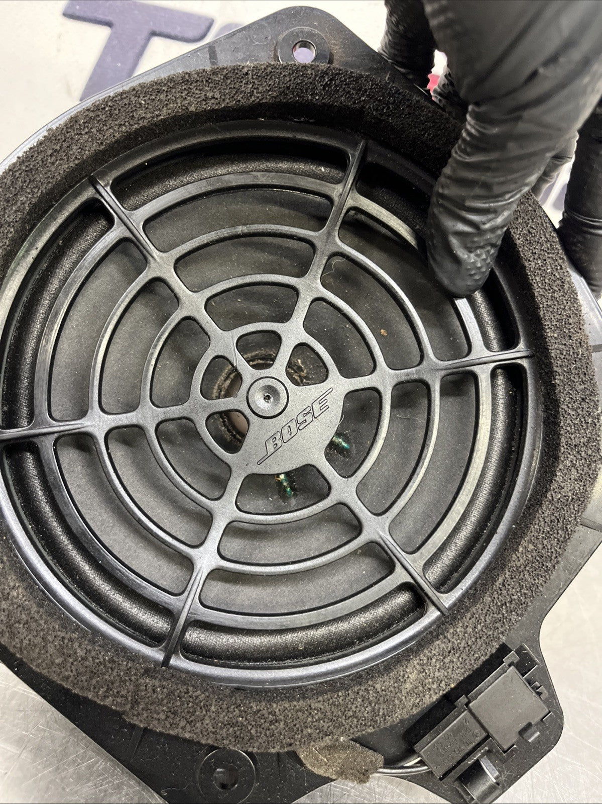 AUDI TT MK2 8J REAR BOSE SPEAKER 2012 8H0035411B
