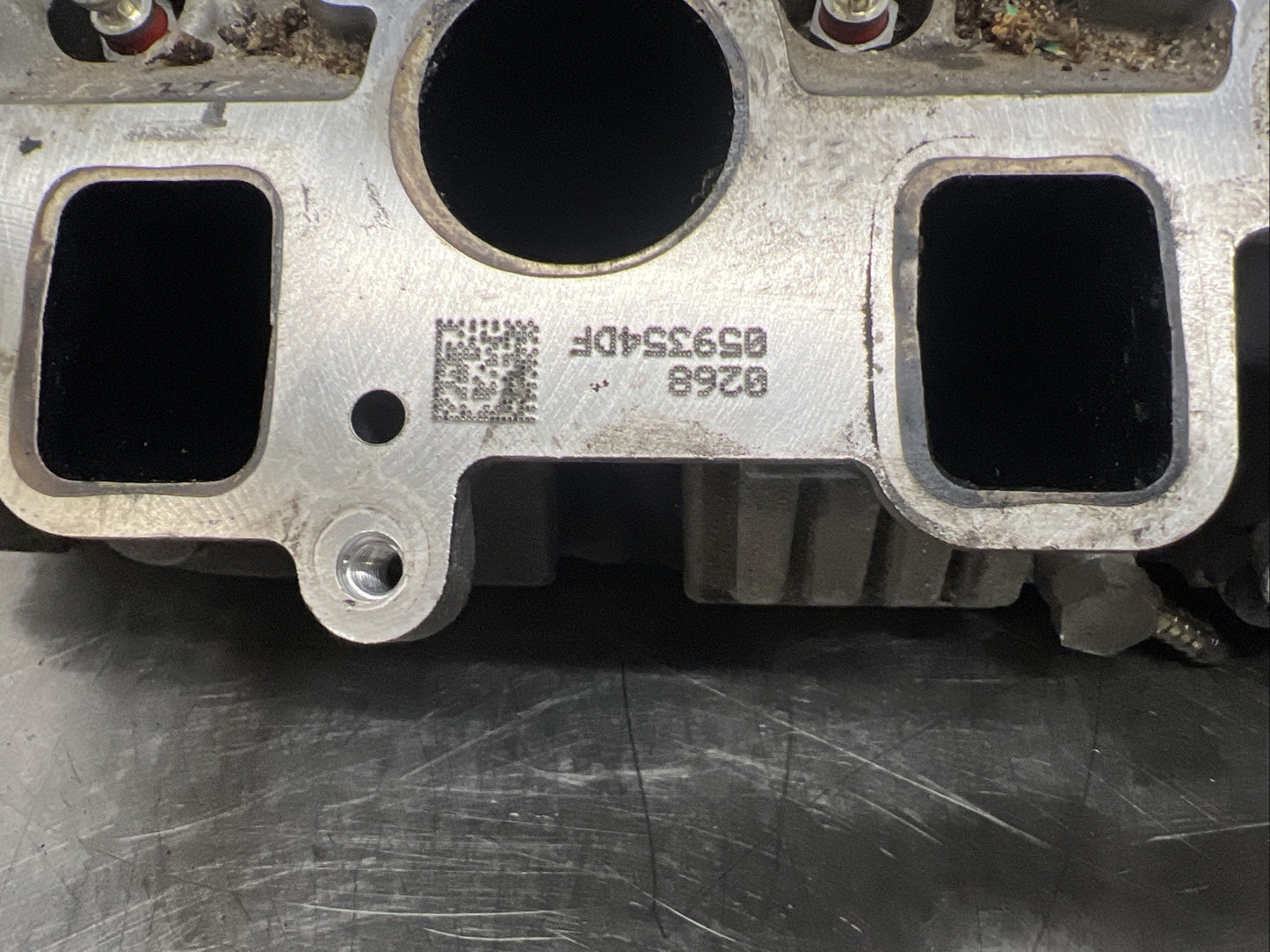 2011 AUDI Q7 ENGINE CYLINDER HEAD LEFT SIDE 3.0 TDI / CRCA MK1 4L 059353EK