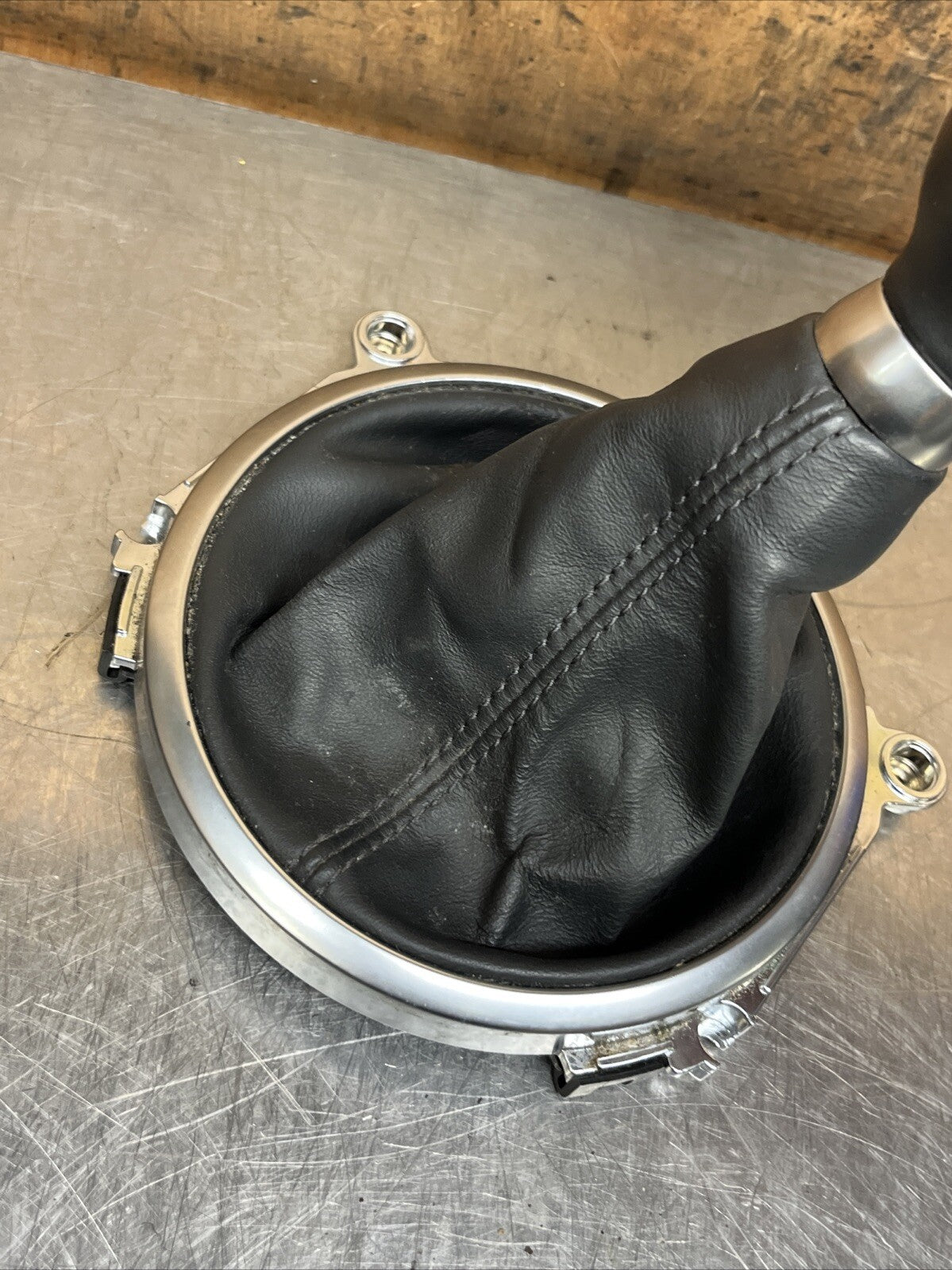 Audi TT MK2 06-14 6 Speed Manual Gear Knob 8J0711113E