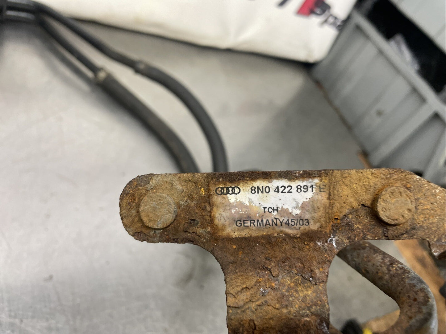 V6 Mk1 TT Power Steering Pipe 8n0422891e