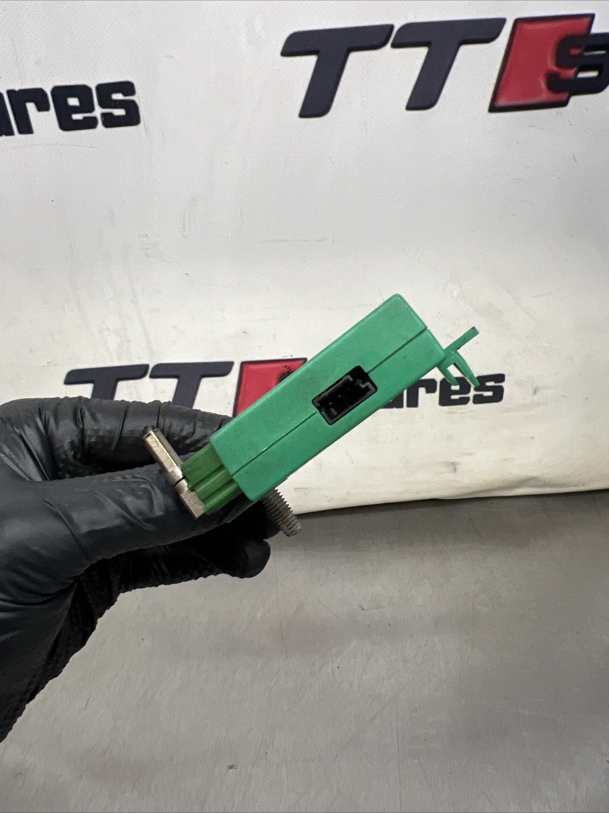 GENUINE RANGE ROVER VOGUE L322 AUDI ANTENNA AMPLIFIER AH4218C847AA