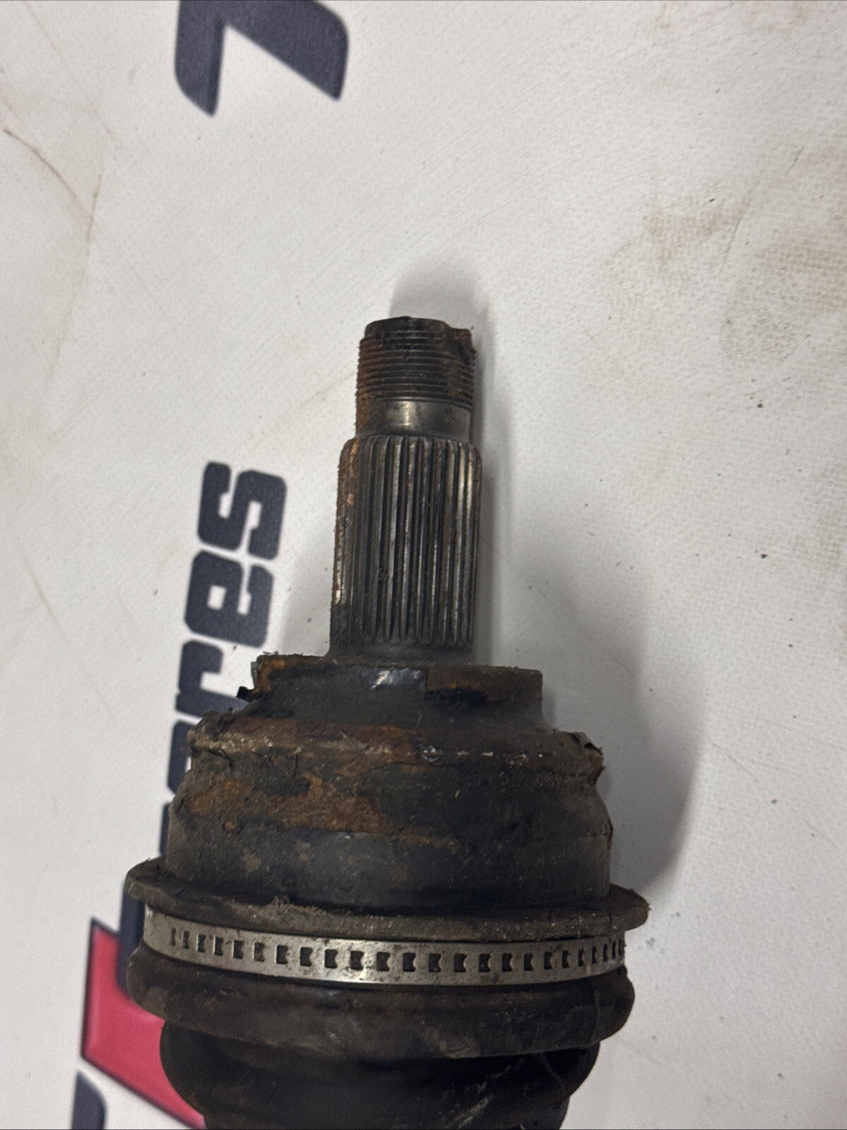 BMW E53 X5 DRIVESHAFT 7505004 FRONT RIGHT 3.0L DSL AUTO SUV 2005 DRIVE SHAFT