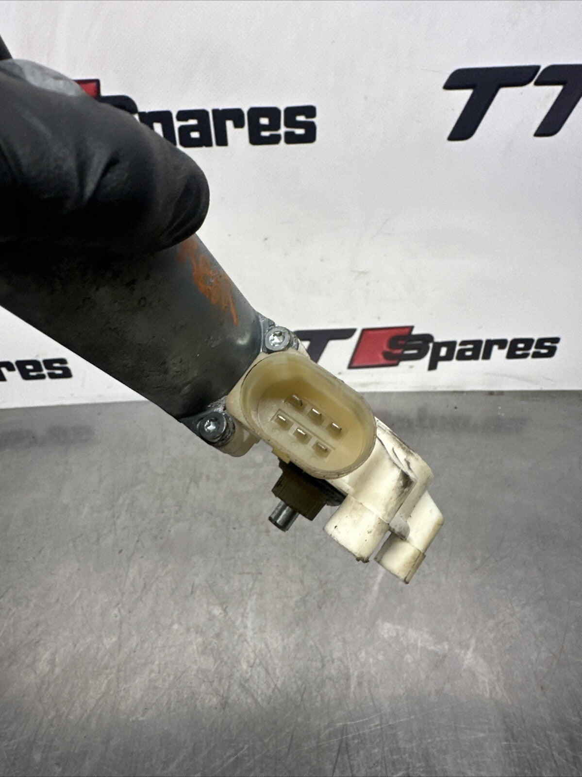 0130821461 - 6967262 - 974624100 RIGHT FRONT WINDOW MOTOR / 571393 FOR BMW X5 E