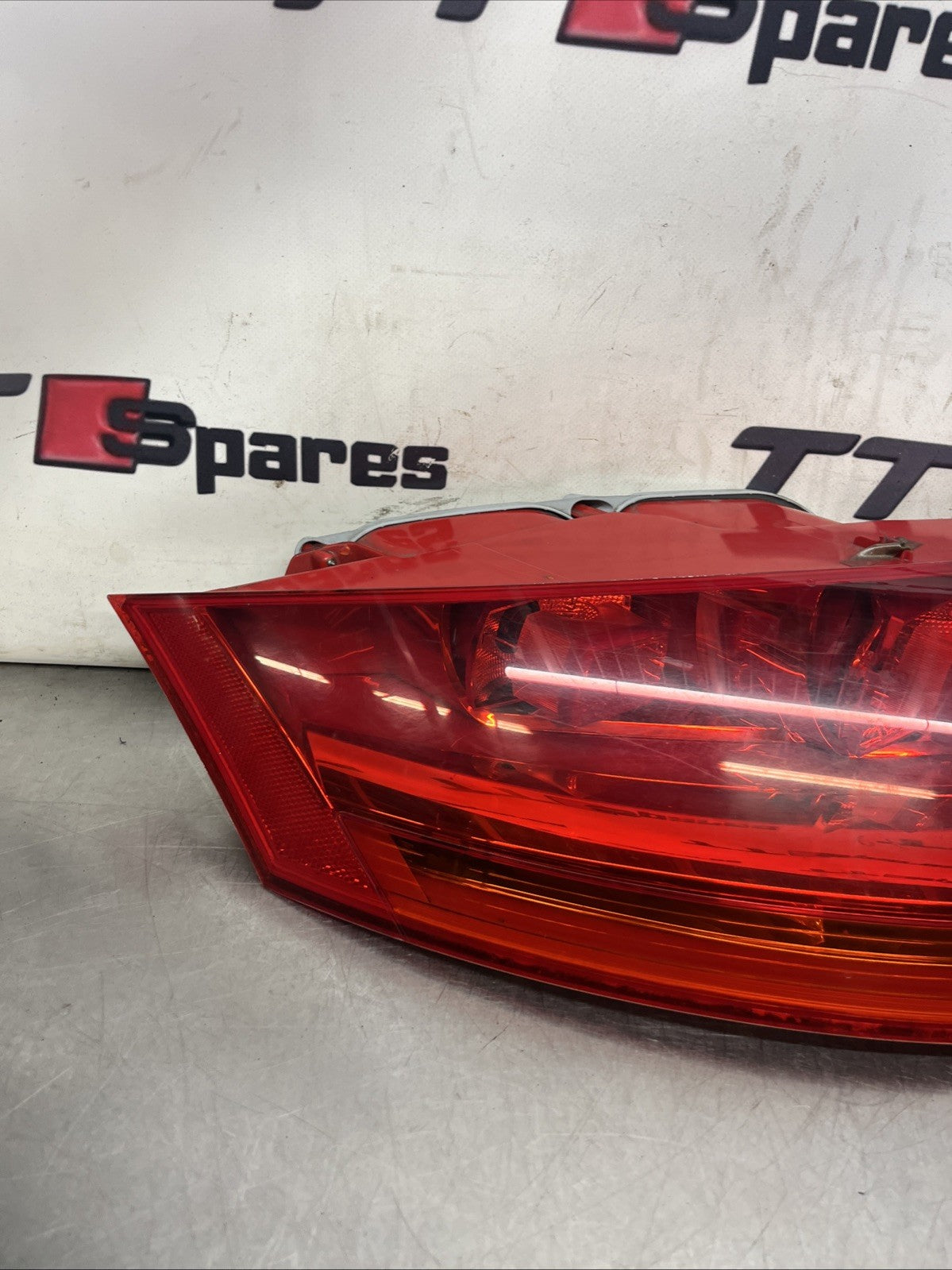 Audi TT REAR LIGHT 8J (2006-2014) N/S Passenger Side 8J0945095B