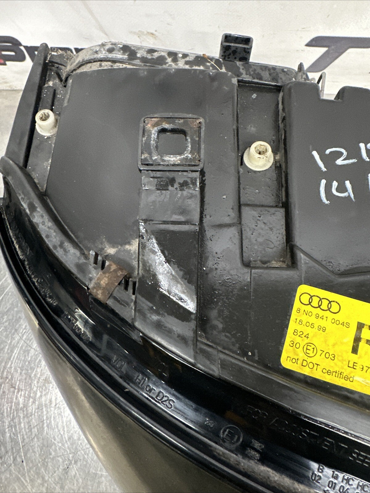 Audi TT 8N MK1 Xenon Genuine Front Headlight O/S Right Driver Side 8N0941004BF