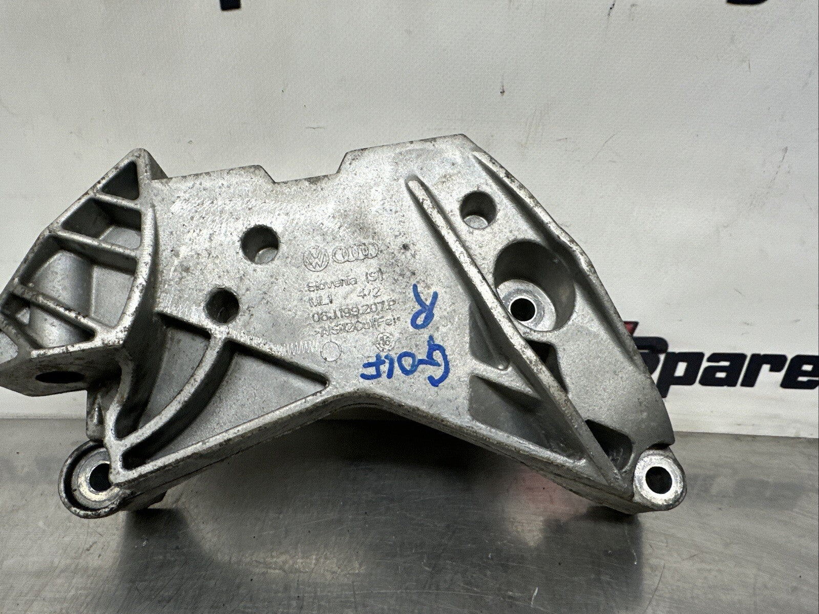 GENUINE 16-19 VW GOLF R MK7.5 AUDI S3 8V 2.0 ENGINE MOUNT BRACKET 06J199207P