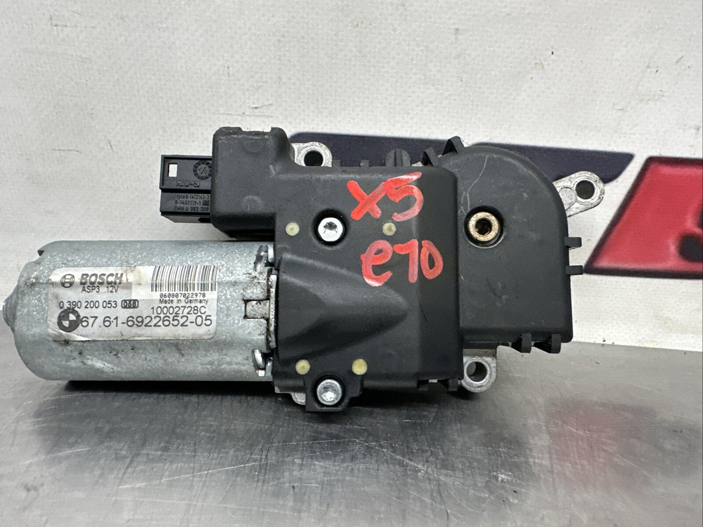 BMW X3 E83 2007 FRONT SUNROOF MOTOR 6922652