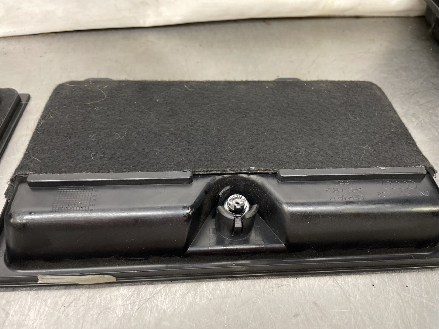 AUDI TT 8N MK1 Roadster Access Panel PAIR 8N7867401 8N7867402
