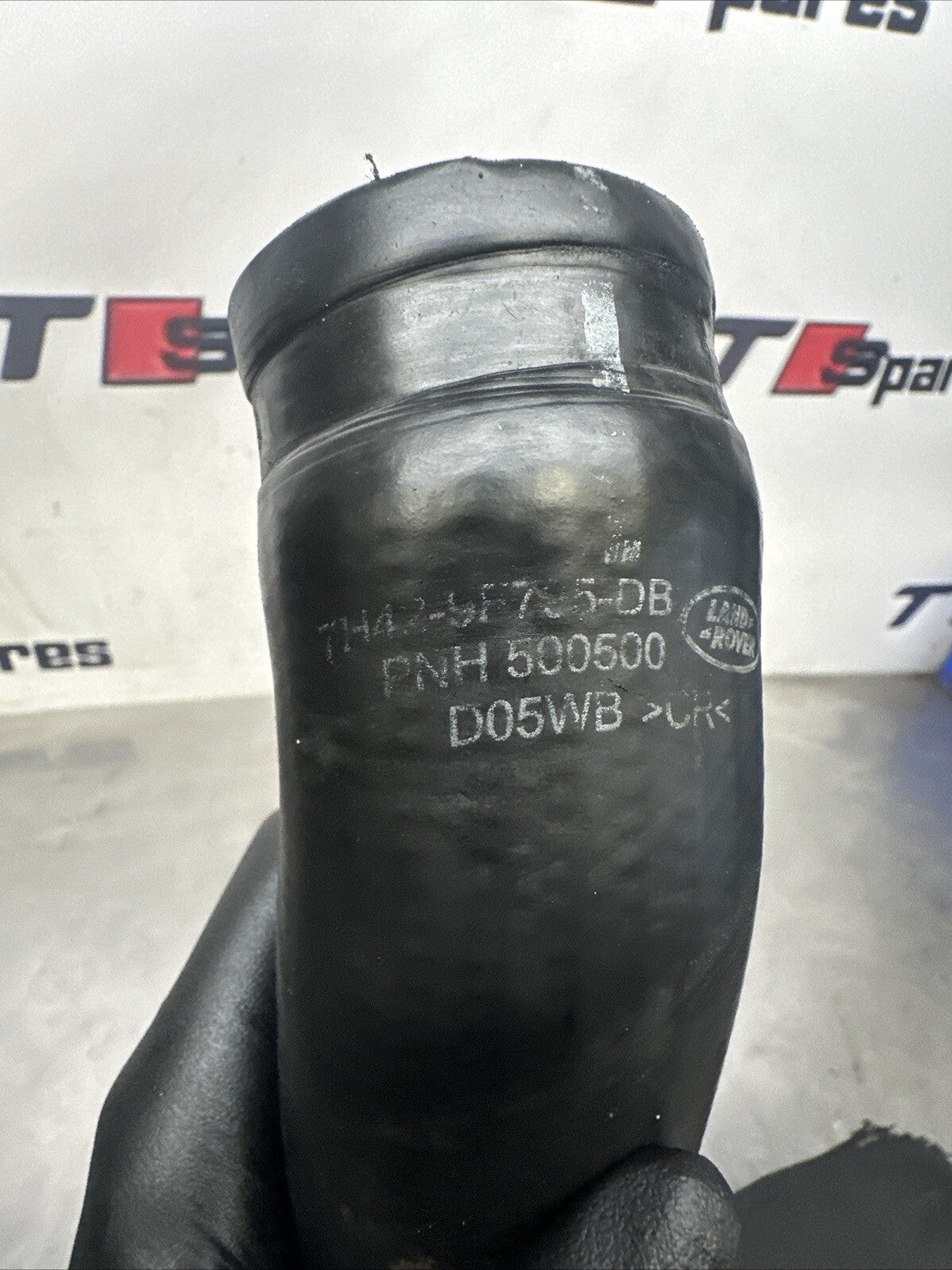 Range Rover Vogue TDV8 3.6 V8 Left Intercooler Hose Pipe 7H42-9F795-DB 2006