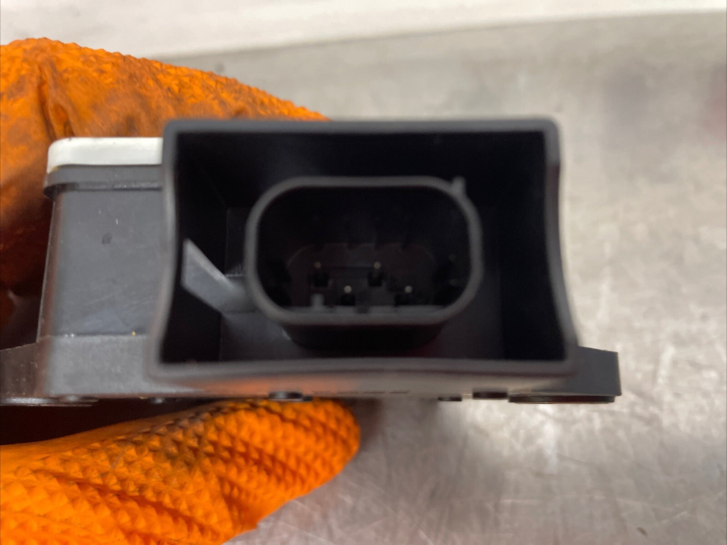 BMW X5 E70 YAW RATE SENSOR 0265005711 2012