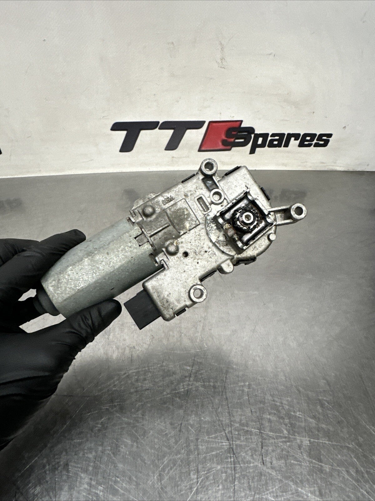 BMW X3 E83 2007 FRONT SUNROOF MOTOR 6922652