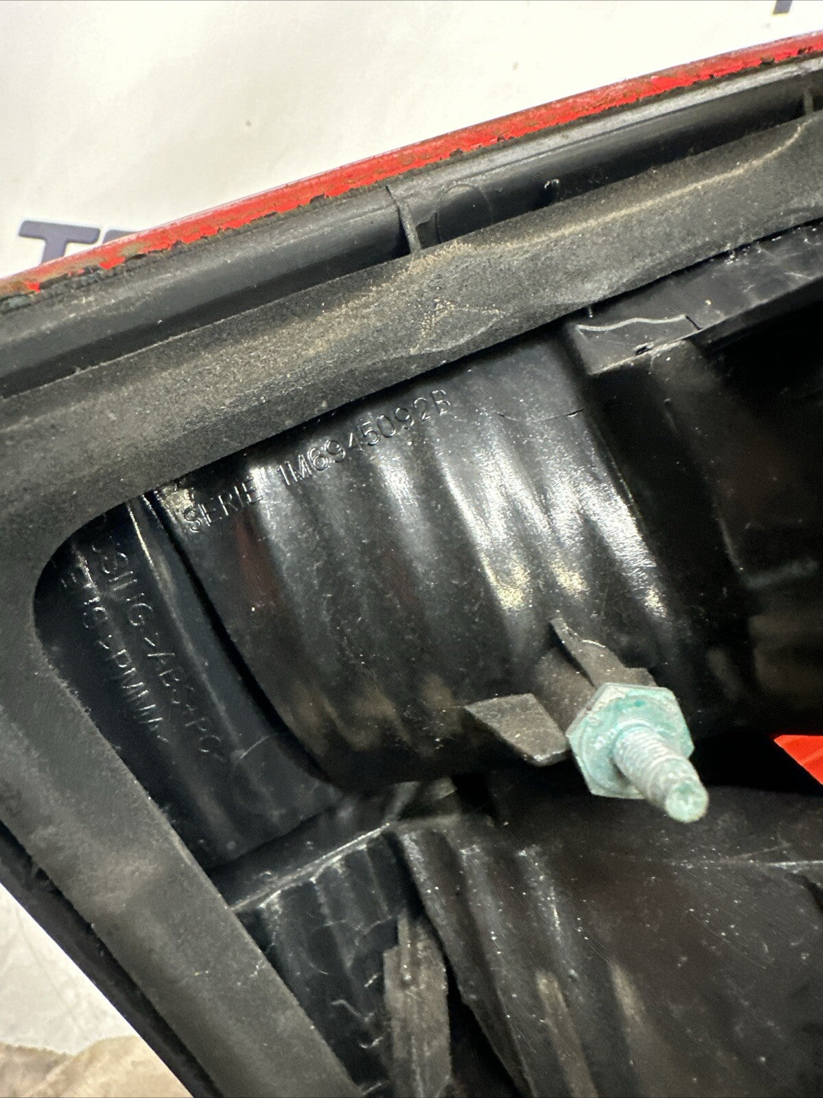 2002 SEAT LEON MK1 1M 1999-2005 OFFSIDE DRIVER RIGHT INNER TAIL LIGHT 1M6945092B