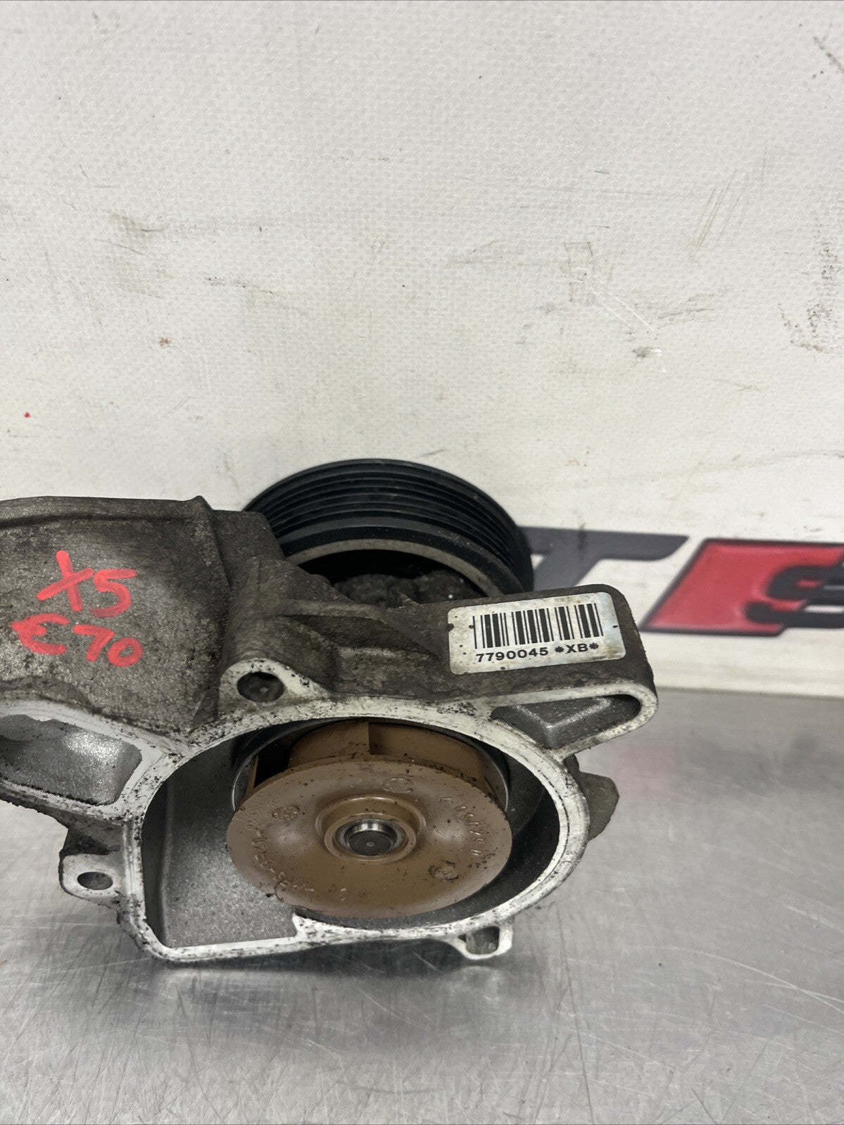 BMW 1 3 5 X3 X5 Series E60 E70 E71 E87 E90 Coolant Water Pump Mechanical