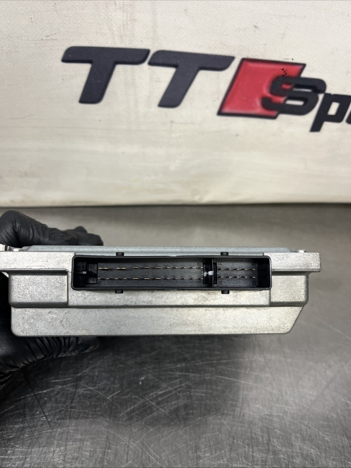 Audi TT 8J Mk2 Stereo Radio Sound System Speaker Amp Amplifier 8J0035223B