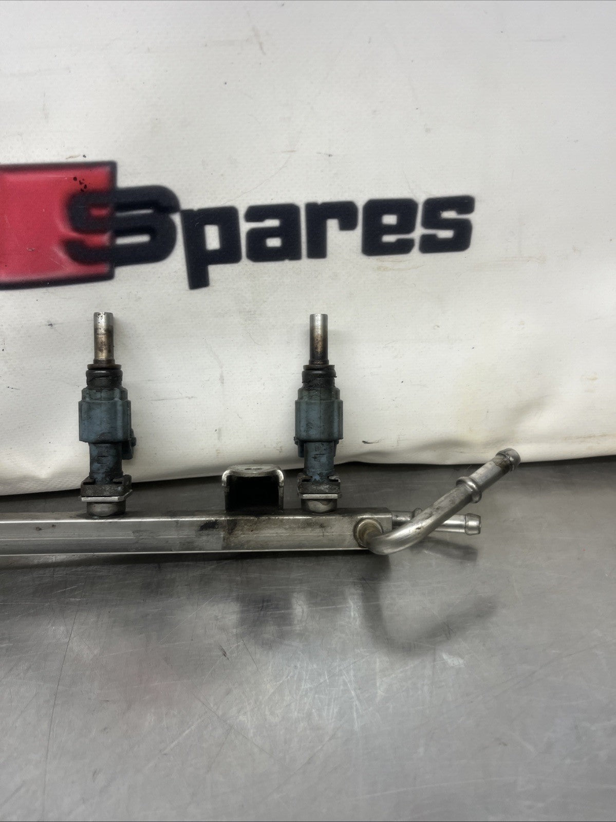 AUDI TT MK1 8N -1.8T BAM 225 INJECTORS 06A906031BC /FUEL RAIL 06A133681E