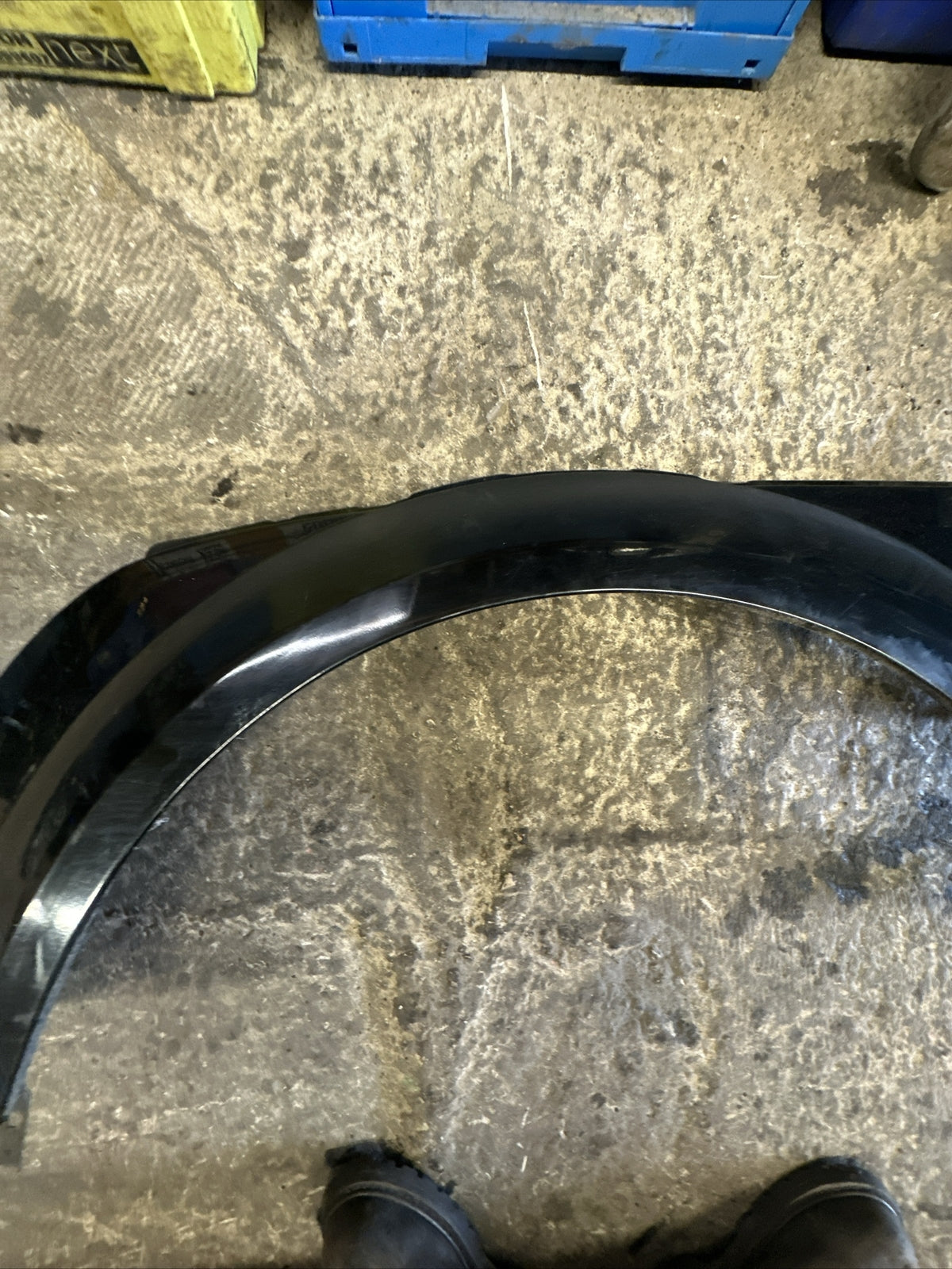 AUDI TT MK1 8N (1999 2007) PASSENGER SIDE WING Black