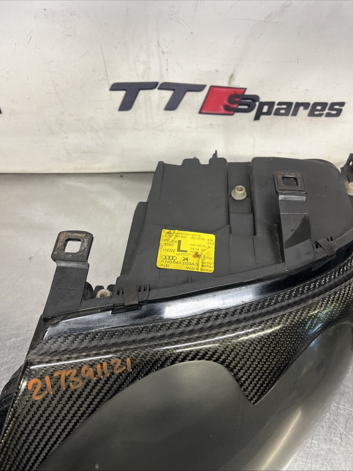 Audi TT 8N Front Lamp Headlight Halogen Left N/S 8N0941003AR