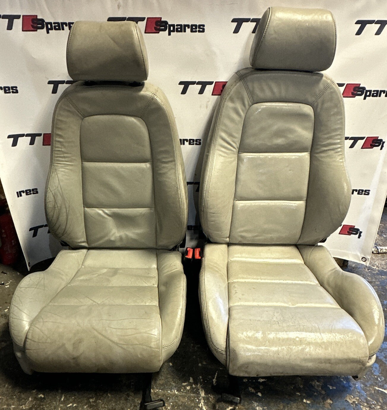Audi TT Quattro MK1 COUPE IVORY Full Leather Interior Seats Heated VW T5 T4