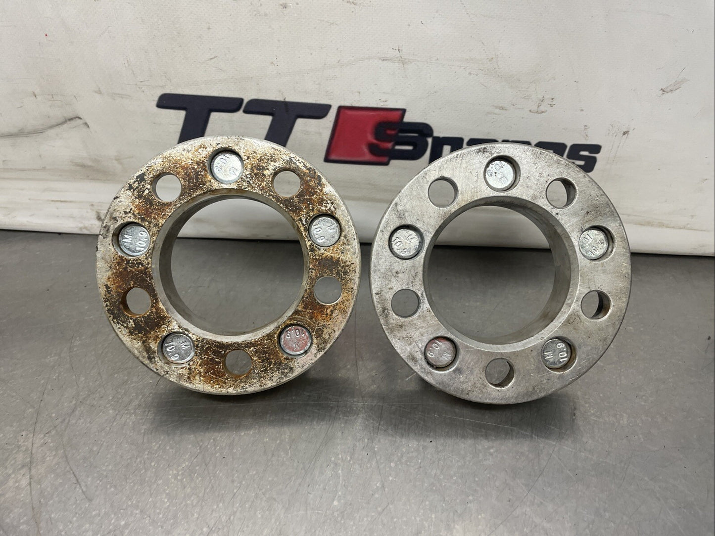 Skyline R32 Wheel Spacers 30mm Pcd 114.3