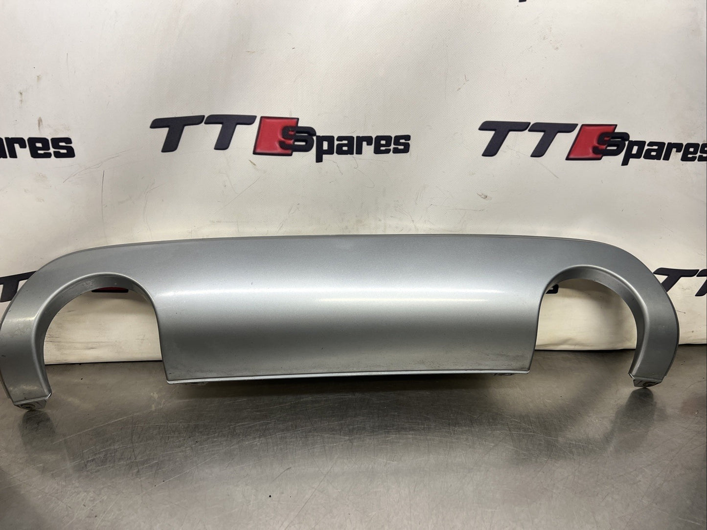 Audi TT Mk1 8N 1998-2006 Twin Exhaust Rear Bumper Diffuser Valance LY7J Silver