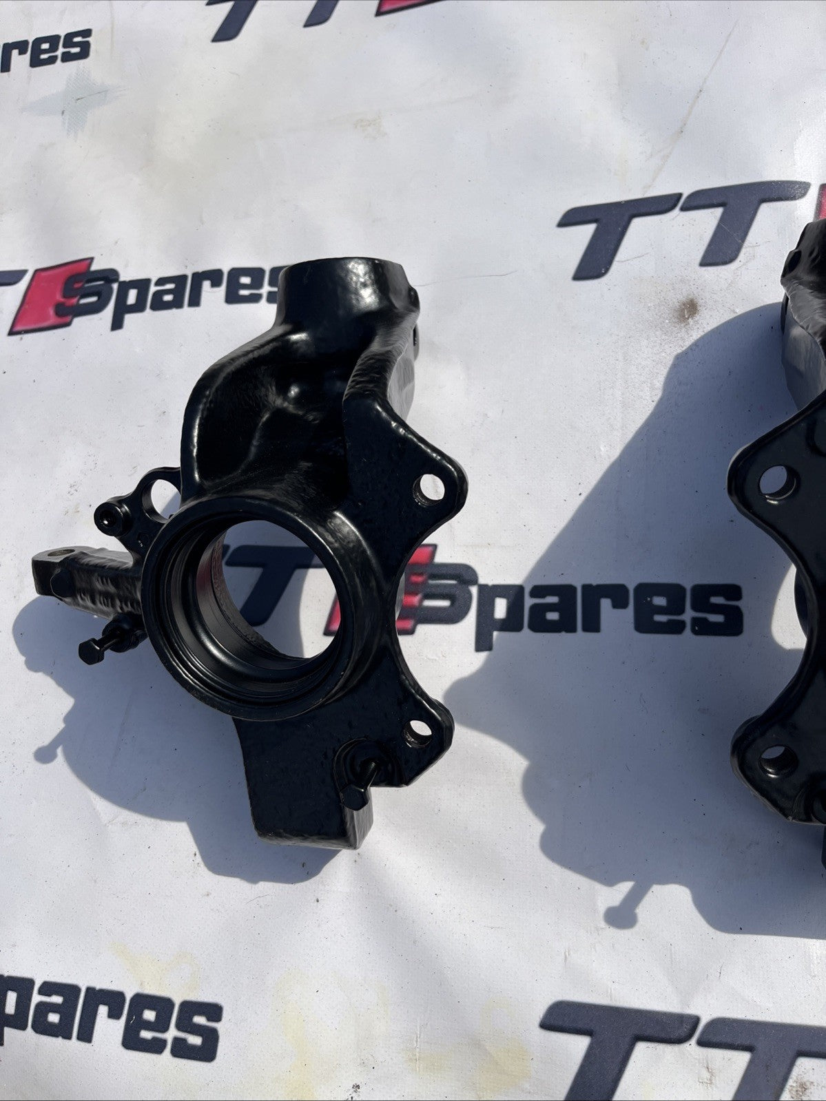 Audi TT Mk1 8n Front Hubs / Knuckles POWDERCOATED OEM GENUINE
