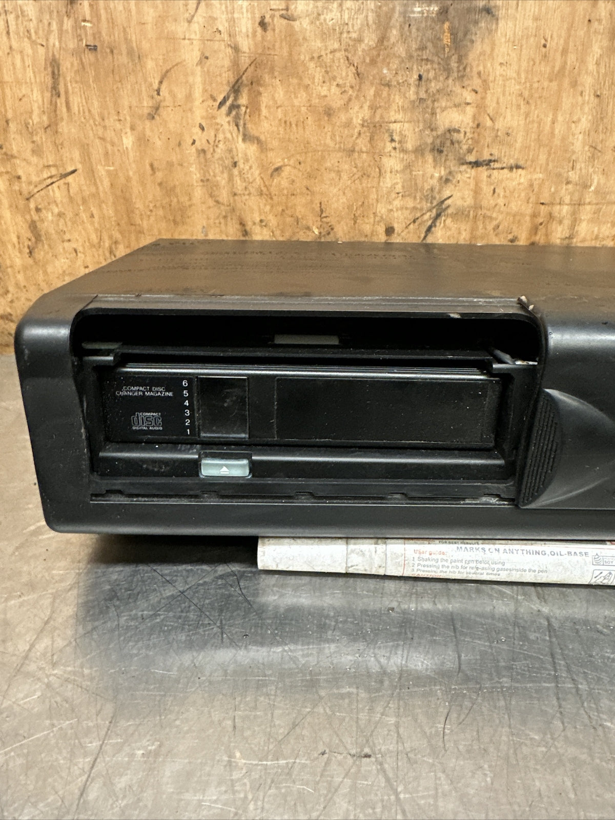 4D0035111B 1167432 Audi A8 D2 CD CHANGER WITH MAGAZINE Matsushita