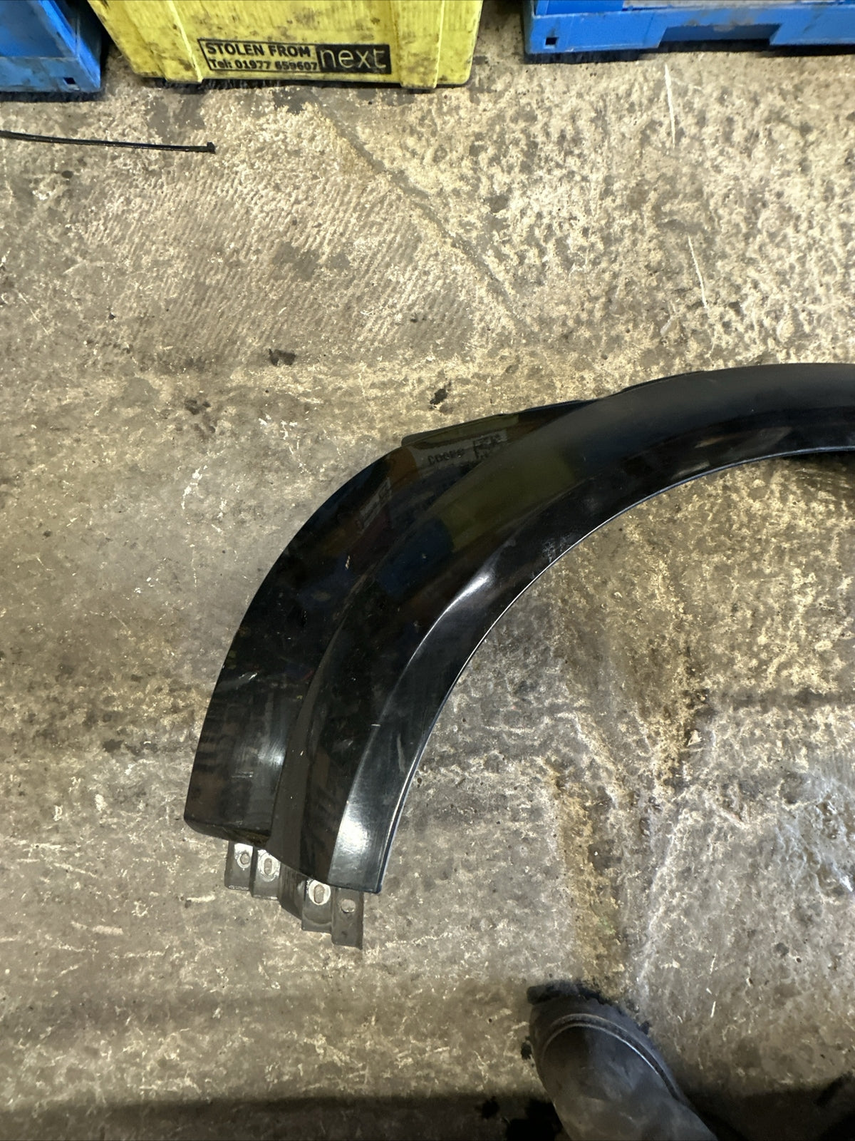 AUDI TT MK1 8N (1999 2007) PASSENGER SIDE WING Black