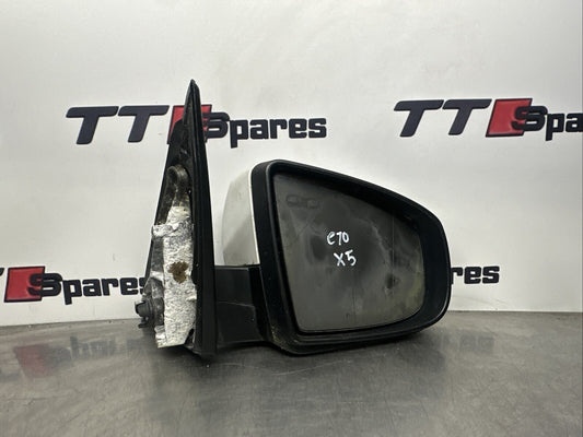 BMW X5 E70 RIGHT DRIVER SIDE WING MIRROR 607096
