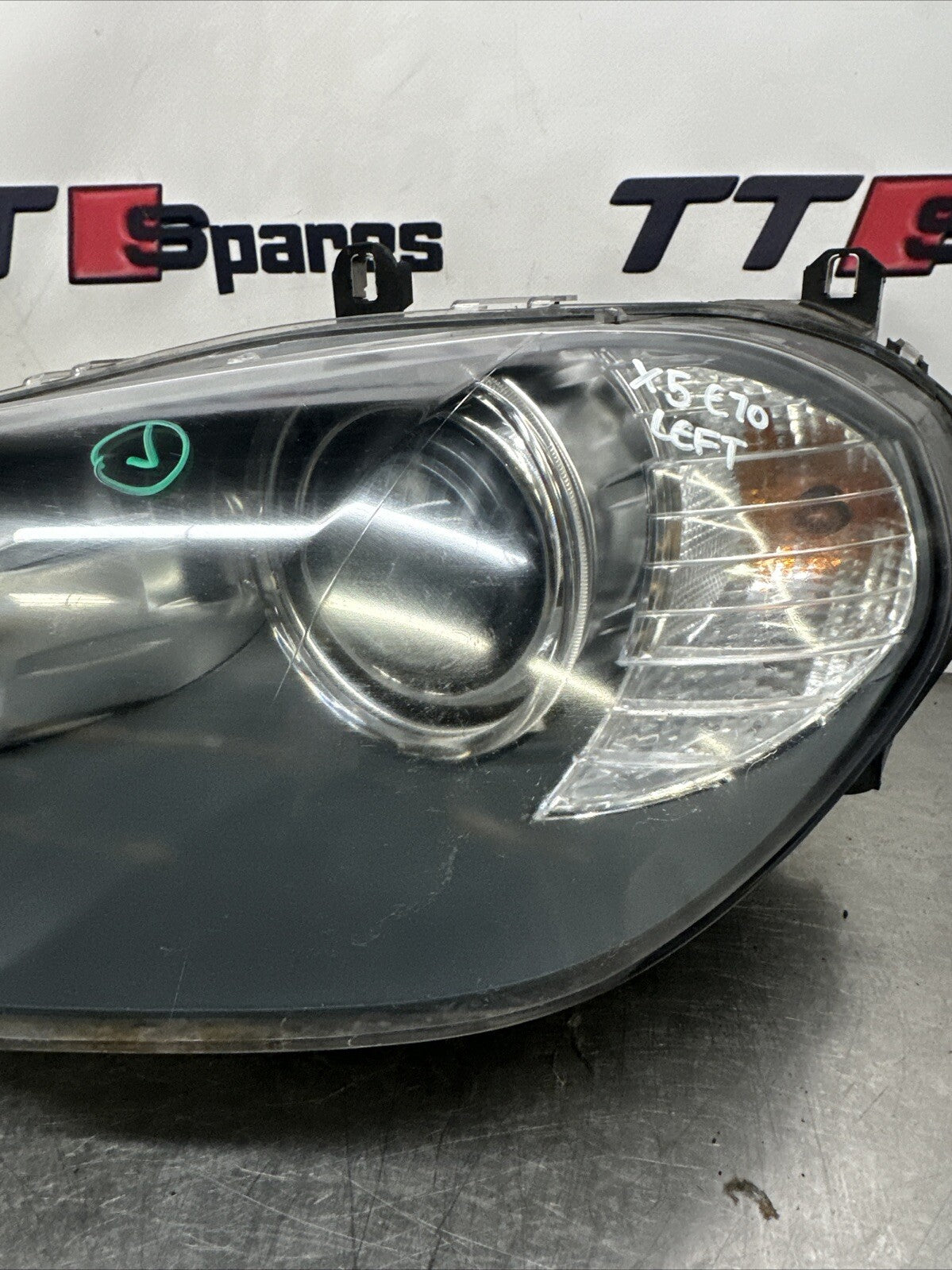 BMW X5 E70 2008 Left  headlight headlamp 710815021003 (2940)