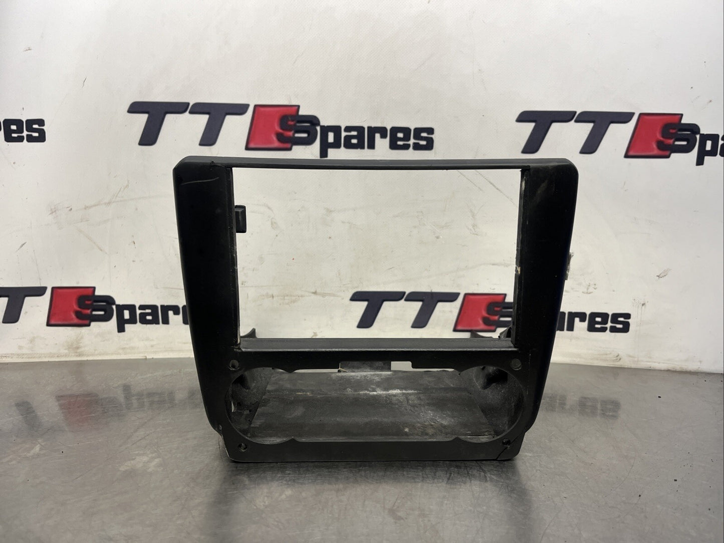 Audi TT Mk1 double DIN headunit surround trim fascia mounting panel 180 225 V6